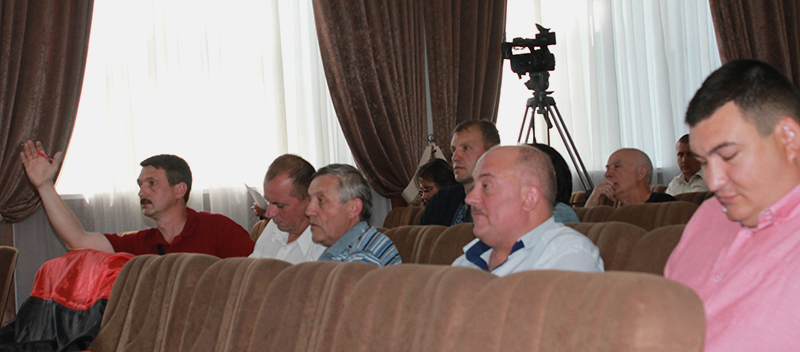 Легалізація платної медицини та відсутність «конфлікту інтересів» між Карплюками