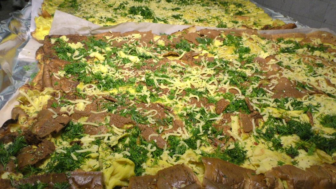 Найбільший в Україні омлет – приготували й смакували в Ірпені 