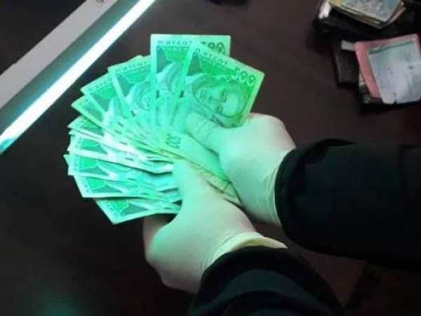 На хабарі 87 тисяч грн попалися працівники «Київобленерго» 