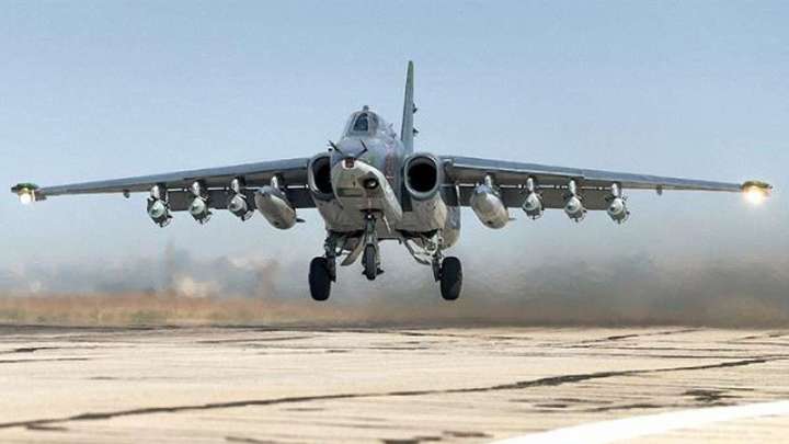 Склад запчастин на мільйон доларів: чоловік збував комплектуючі до військового літака