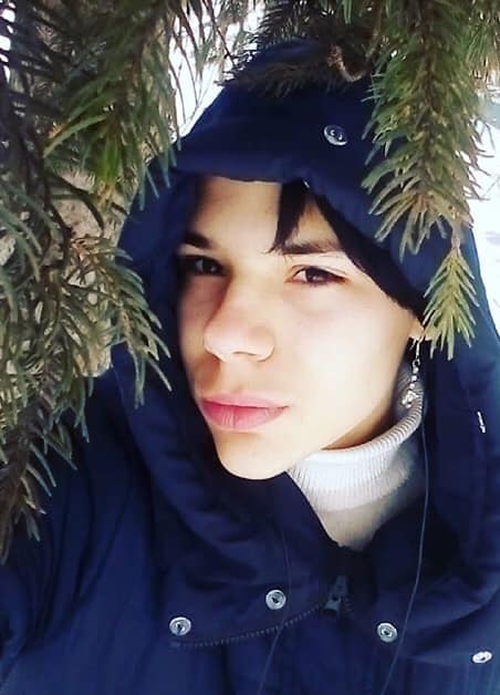 Розшукується неповнолітня Нана з карими очима і чорним волоссям (+ фото)