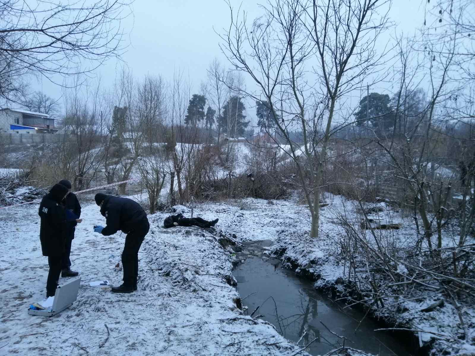 У каналізаційному каналі знайшли тіло чоловіка 