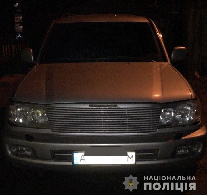 Шістьох бандитів затримали під час їхнього чергового пограбування магазину (+ фото, відео)