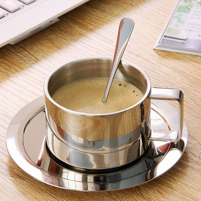 Екологія довкілля: у кафе зі своїм посудом