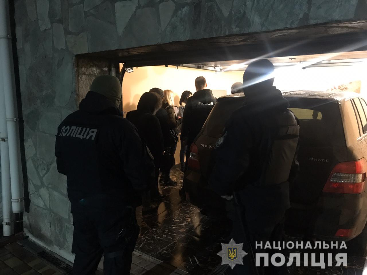 На Київщині під черговий «масажний салон» було замасковано бордель інтим-послуг
