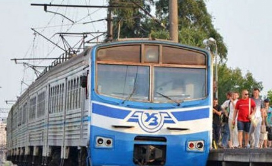 У приміських електричках можна буде розплатитися карткою і телефоном