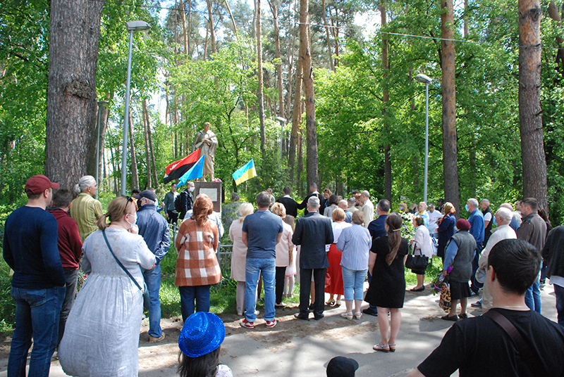 Ірпінська «Свобода» знову зібрала в Ірпені патріотів на День Героїв