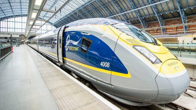 Із Києва до Варшави потягом за 4 години: дві столиці об’єднає швидкісна залізниця  