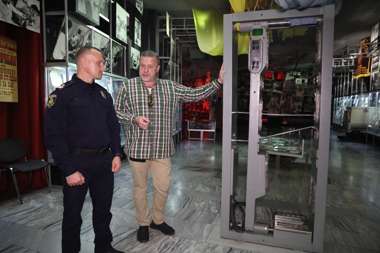 Артефакти ядерного тероризму окупантів: залишки ворожих боєприпасів передали музею “Чорнобиль” (+ ФОТО)