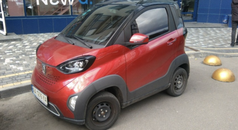 Новий електромобіль Baojun коштує менше $10 000, має запас ходу 250 км 