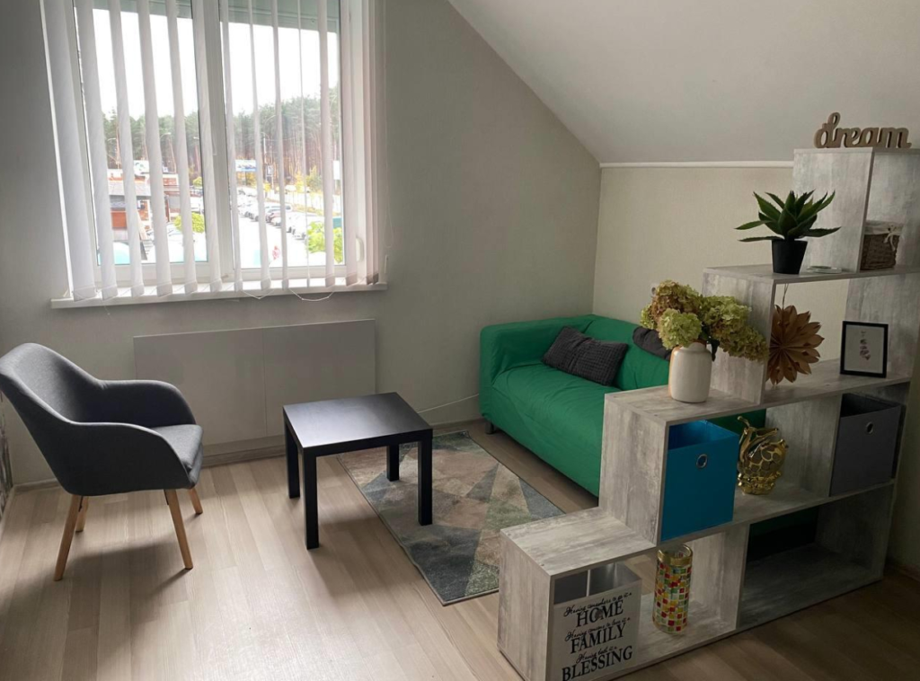 Психологічний центр «HoldYou» надає людям допомогу в Ірпені (+ фото)