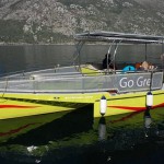 Човен на сонячних батареях