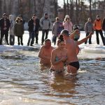 Як у Ворзелі на Водохреща святу купель приймали