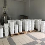 Викрито незаконне виробництво тютюну для кальяну: вилучено фальсифікованої продукції на 13 мільйонів (+ фото)