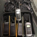 Подружжя зв’язали, погрожували праскою, прострелили ногу: подробиці затримання банди (+ фото, відео)