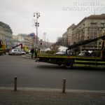 Інспекція з паркування евакуює автомобілі з центра Києва (відео)