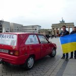 Українці на саморобному електрокарі доїхали до Берліна
