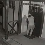 Котеджне містечко тримає в страху злодій-рекордсмен, який протягом п’яти годин проник до 85 будинків (відео)