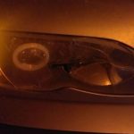 Сокирою рубав машину: невдоволений паркуванням намагався «провчити» вдаваного «порушника» (+ фото)