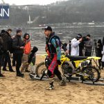 Колесами по воді: мотоцикліст переїхав 5-кілометрову ділянку Дніпра (+ фото)