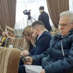 Депутати продовжують обирати «головуючого на сесії» та приховують свої рішення від Громади
