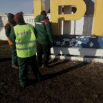 Гостомельська влада демонтувала знак із надписом «Ірпінь» (+ фото)