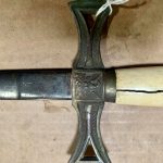 Масонський ритуальний меч: «сувенір» визнали холодною зброєю (+ фото)