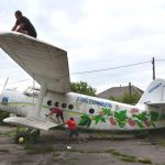 Пофарбували візитівку Гостомеля – літак АН-2 (+ фото)