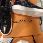 ТМ Gucci, Louis Vuitton та Bvlgari на 27000 євро вилучили митники (+ фото)