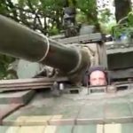 Фронтові будні танкістів: полювання на рашистські БМП та «файєршоу» на складах боєприпасів (відео)