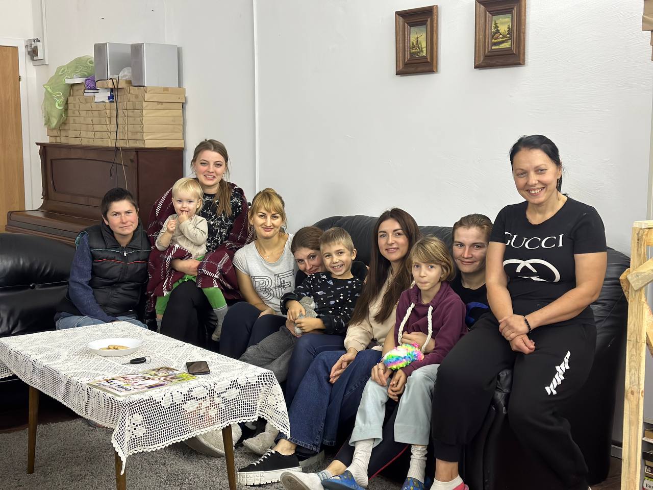 Як допомагають залежним жінкам в притулку на Київщині.